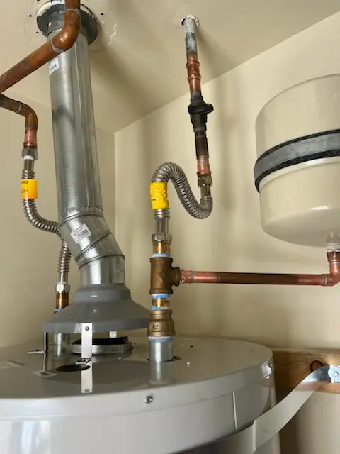 Water heater installation and plumbing repair in Summerhaven